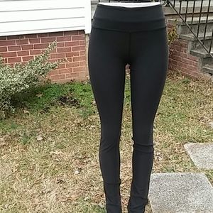 Lululemon athletica compression size 6